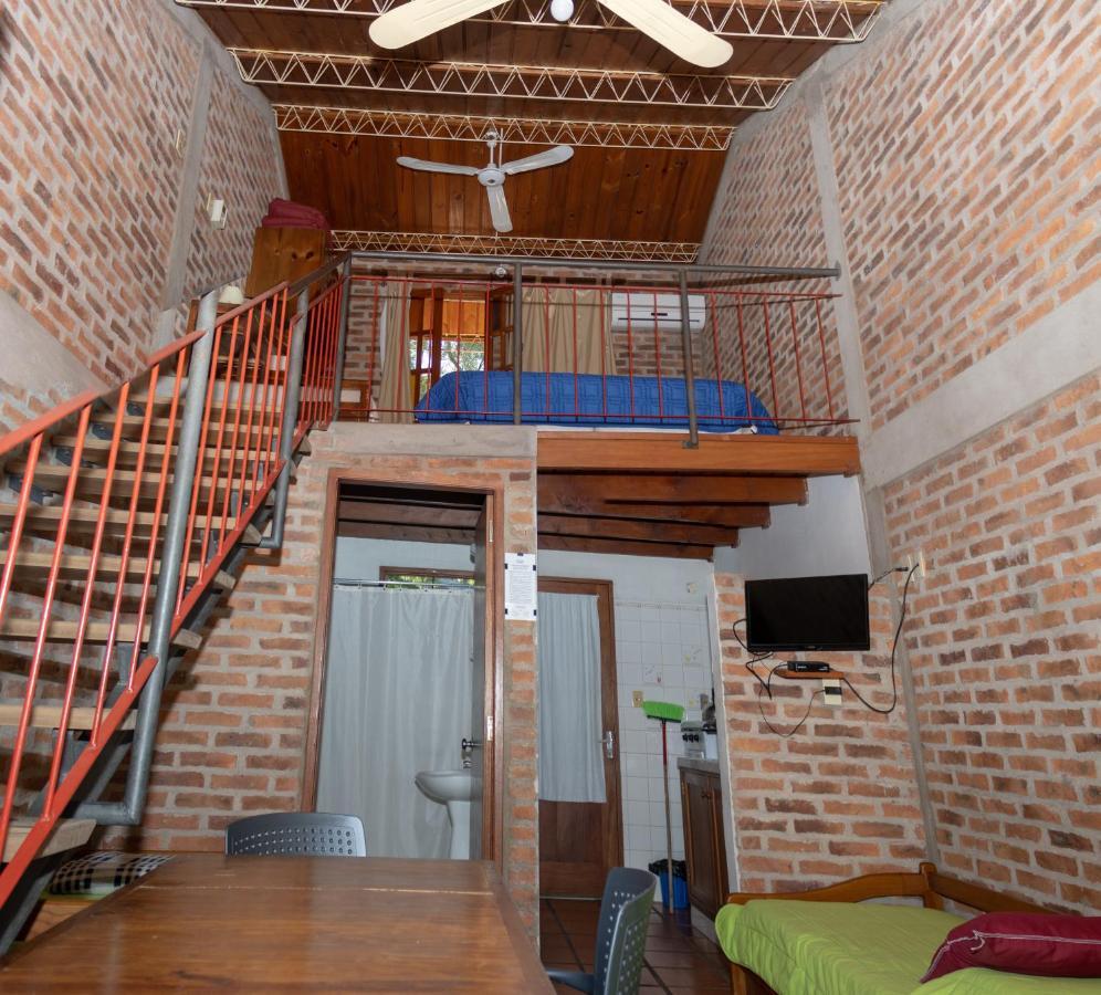 Hostal Canela Termas del Dayman Luaran gambar